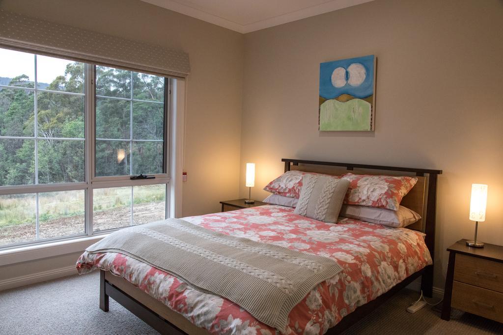Mountain Blue Guest House Deloraine Extérieur photo